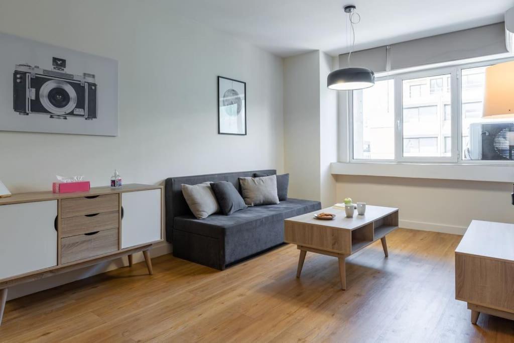 Large Comfy, Modern Studio 5 Min To Acropolis 雅典 外观 照片